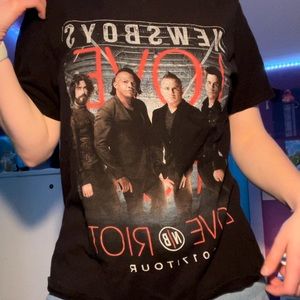 newsboys concert t-shirt